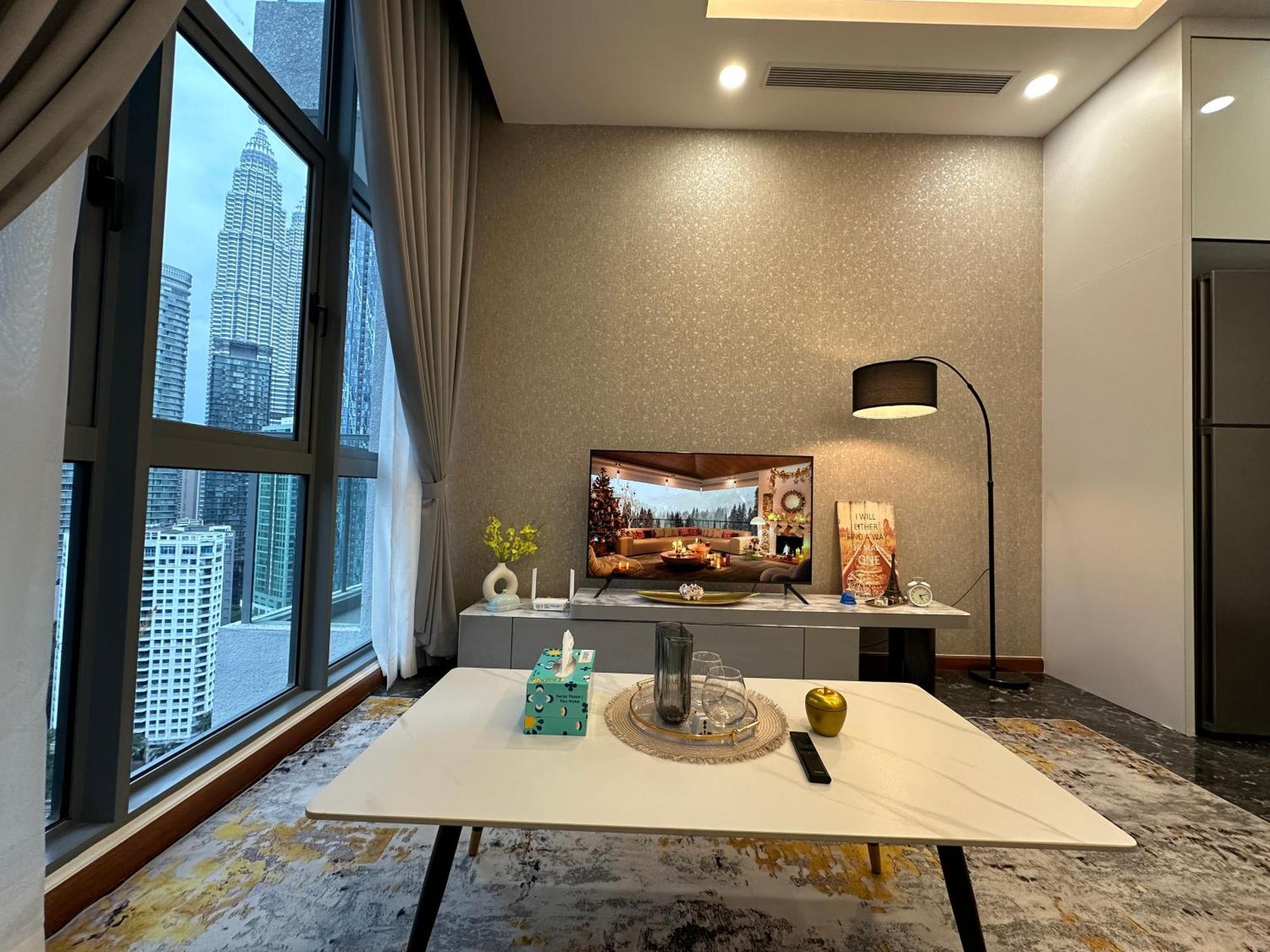 Royce Residences By Romeo Bnb Kuala Lumpur Exterior photo